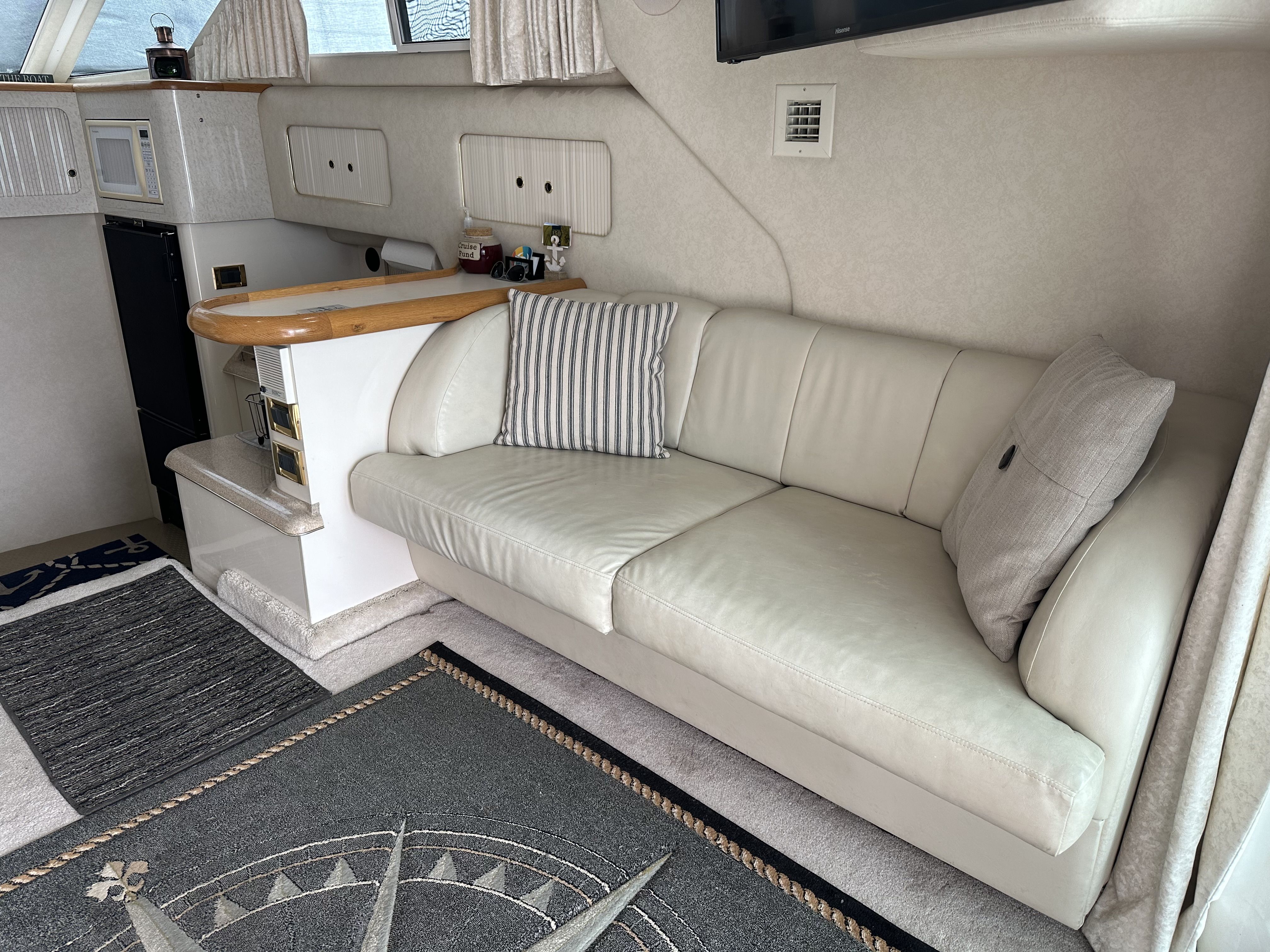 Slide: The Image of Sea Ray 400 SEDANBRIDGE 1997 - 21