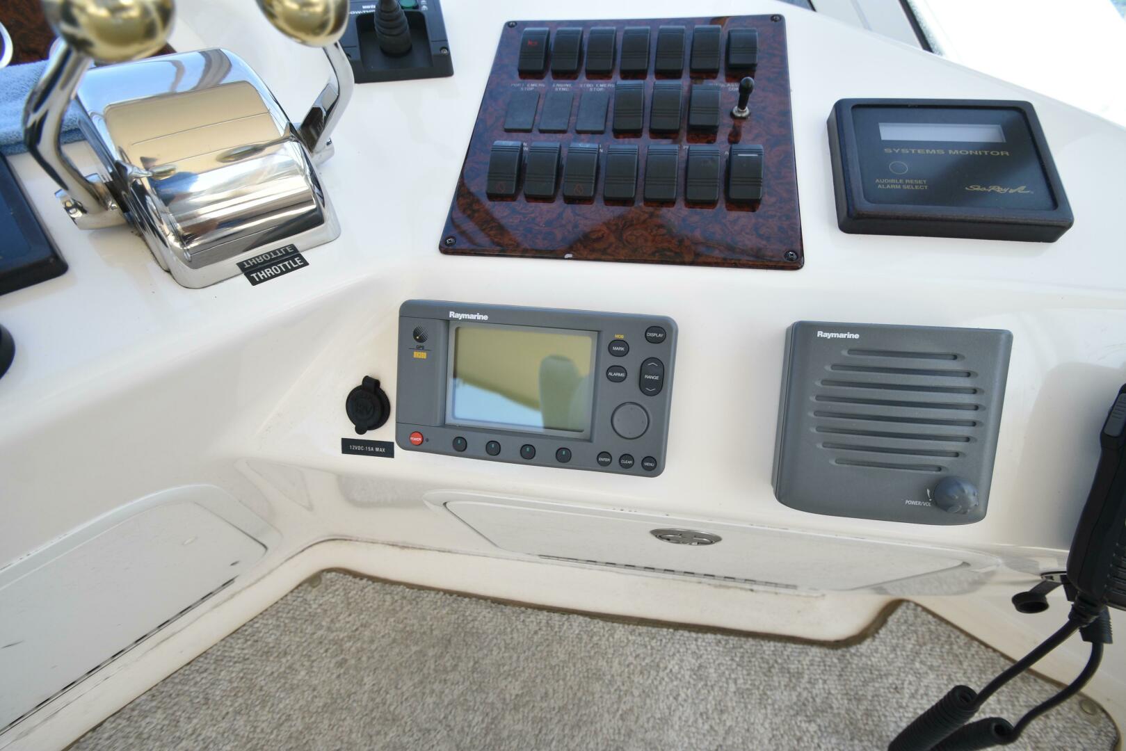 Slide: The Image of Sea Ray 400 Sedan Bridge 2003 - 5365991