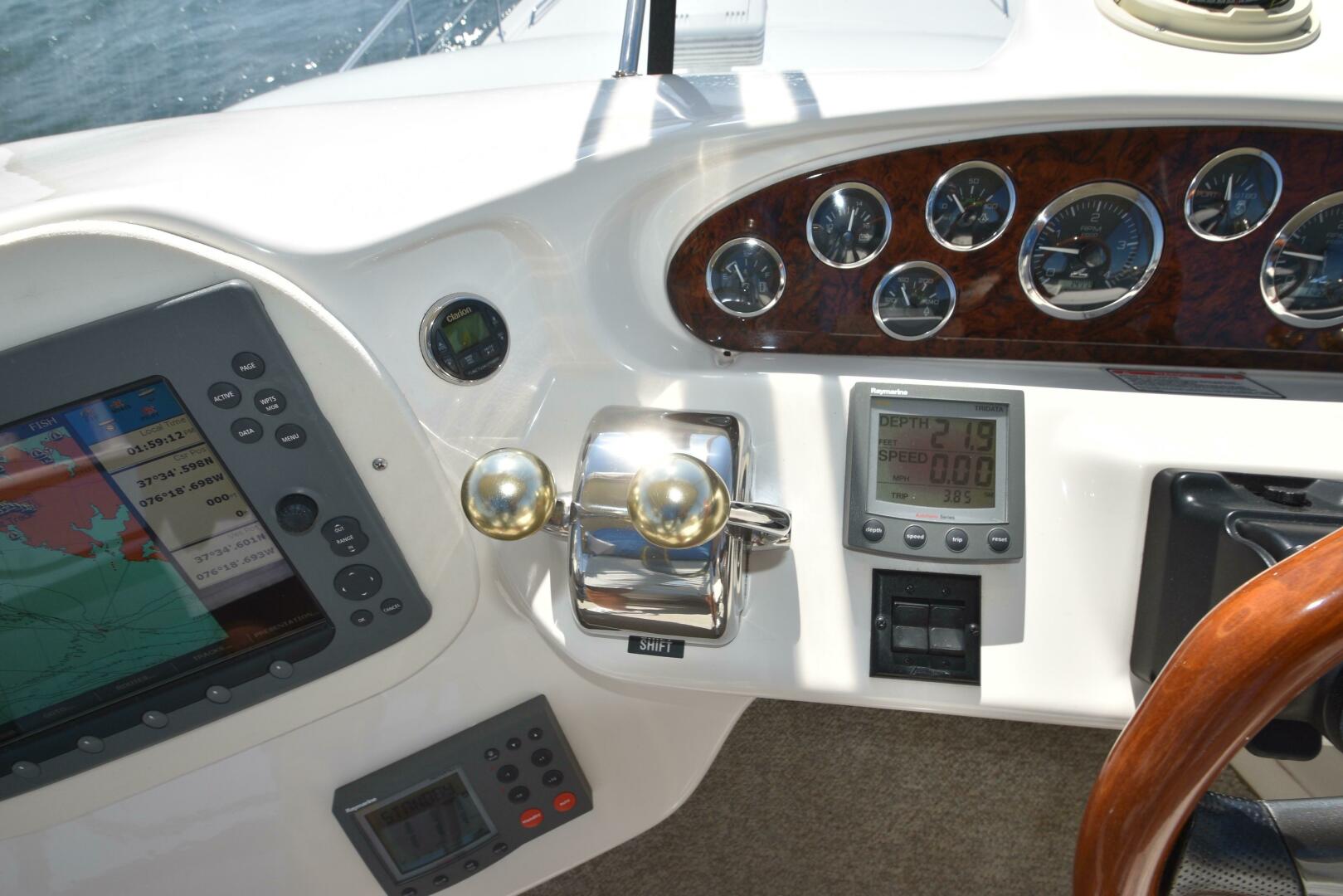 Slide: The Image of Sea Ray 400 Sedan Bridge 2003 - 5366005
