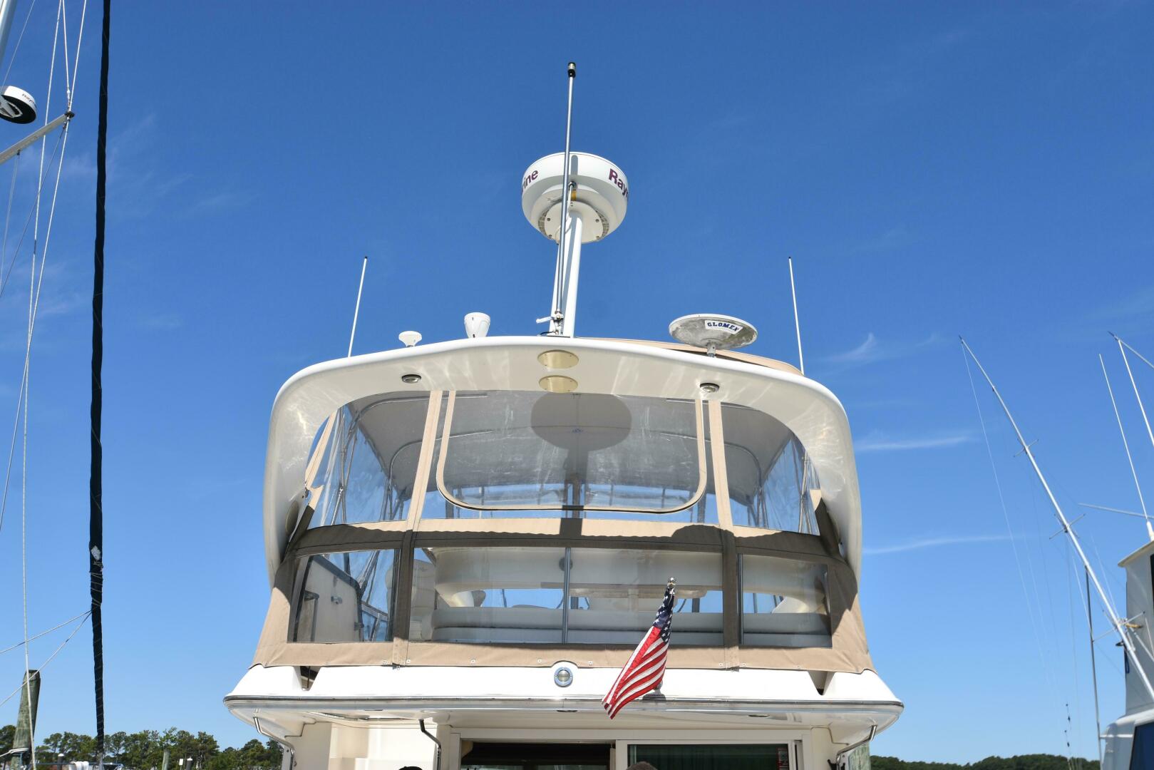 Slide: The Image of Sea Ray 400 Sedan Bridge 2003 - 5365986