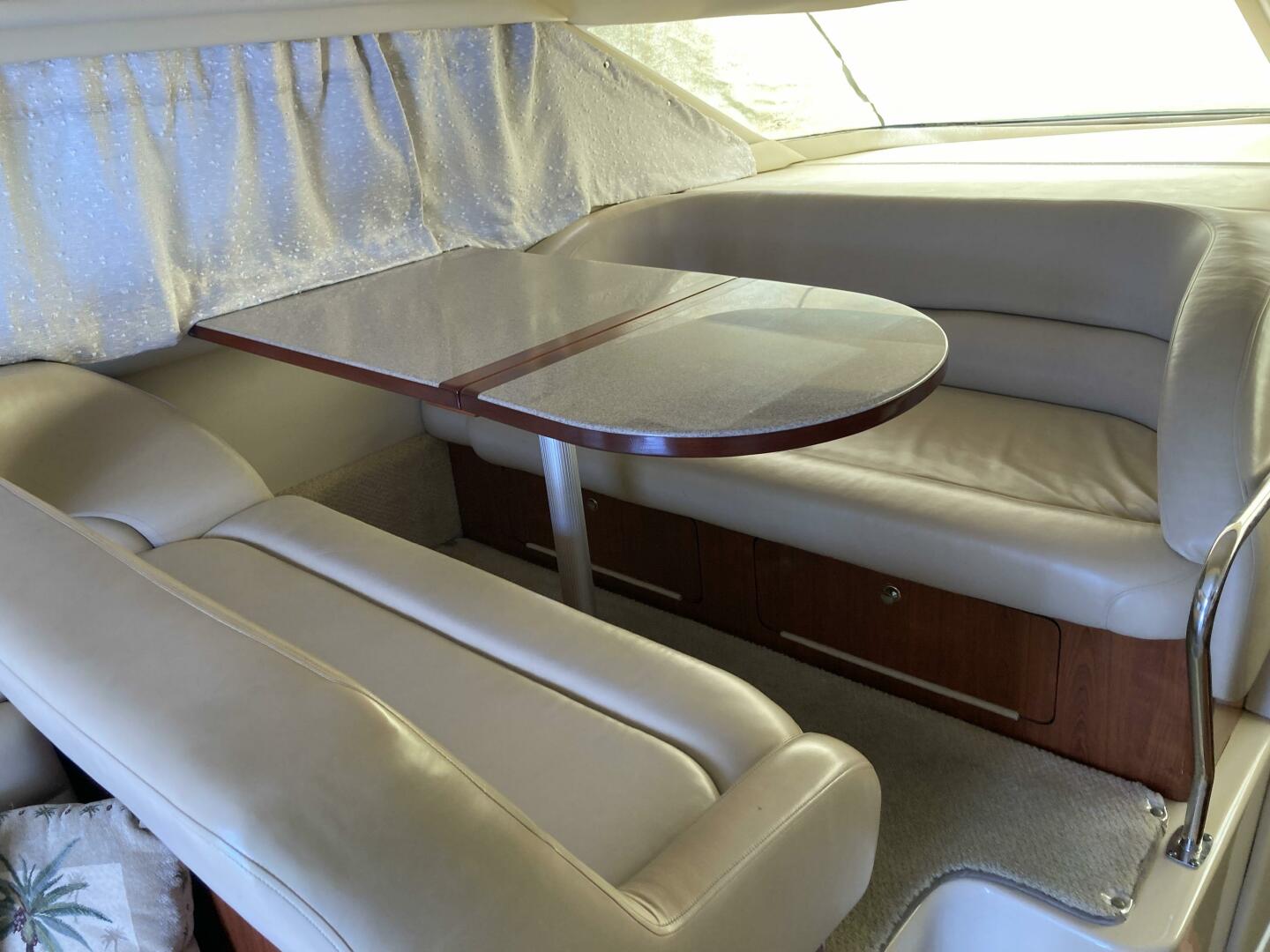 Slide: The Image of Sea Ray 400 Sedan Bridge 2004 - 5410773