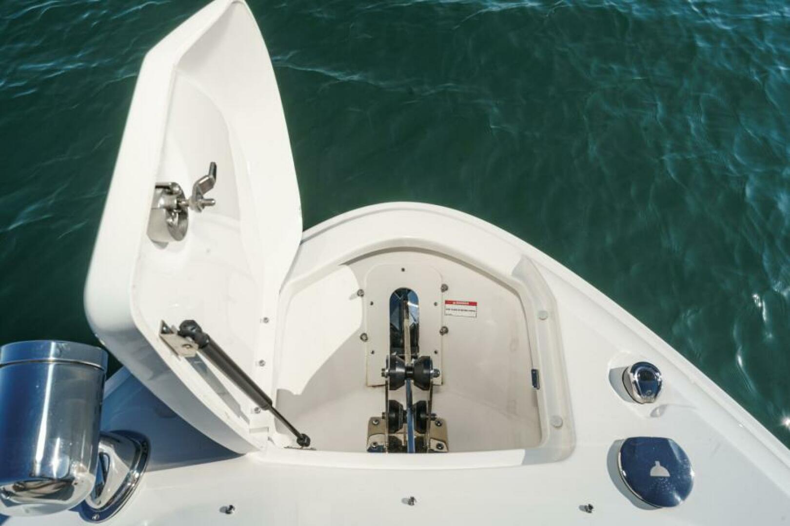 Slide: The Image of Sea Ray 400 SLX 2021 - 5163326