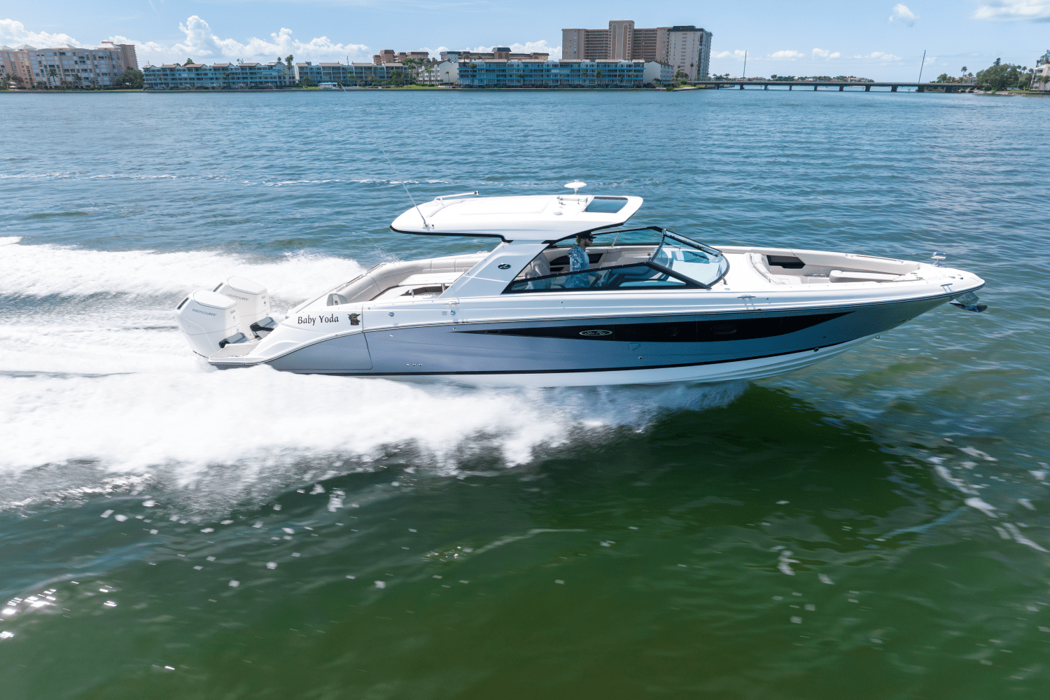 Slide: The Image of Sea Ray 400 SLX-OB 2023 - 3