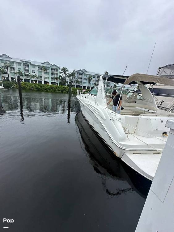 Slide: The Image of Sea Ray 400 Sundancer 1997 - 15812271