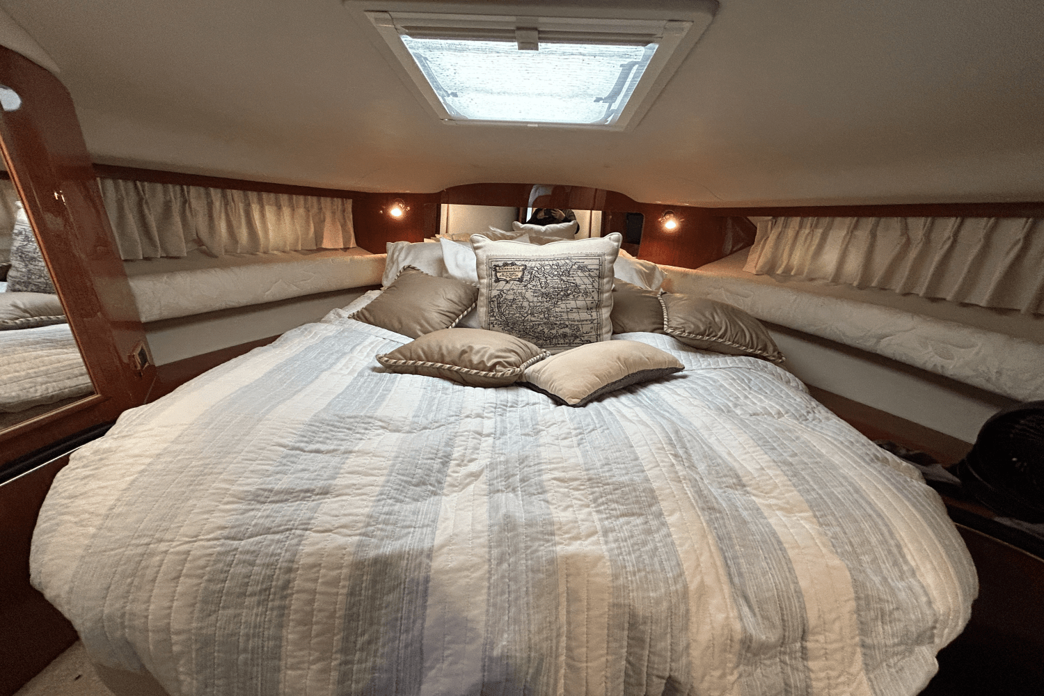 Slide: The Image of Sea Ray 400 SUNDANCER 1998 - 13