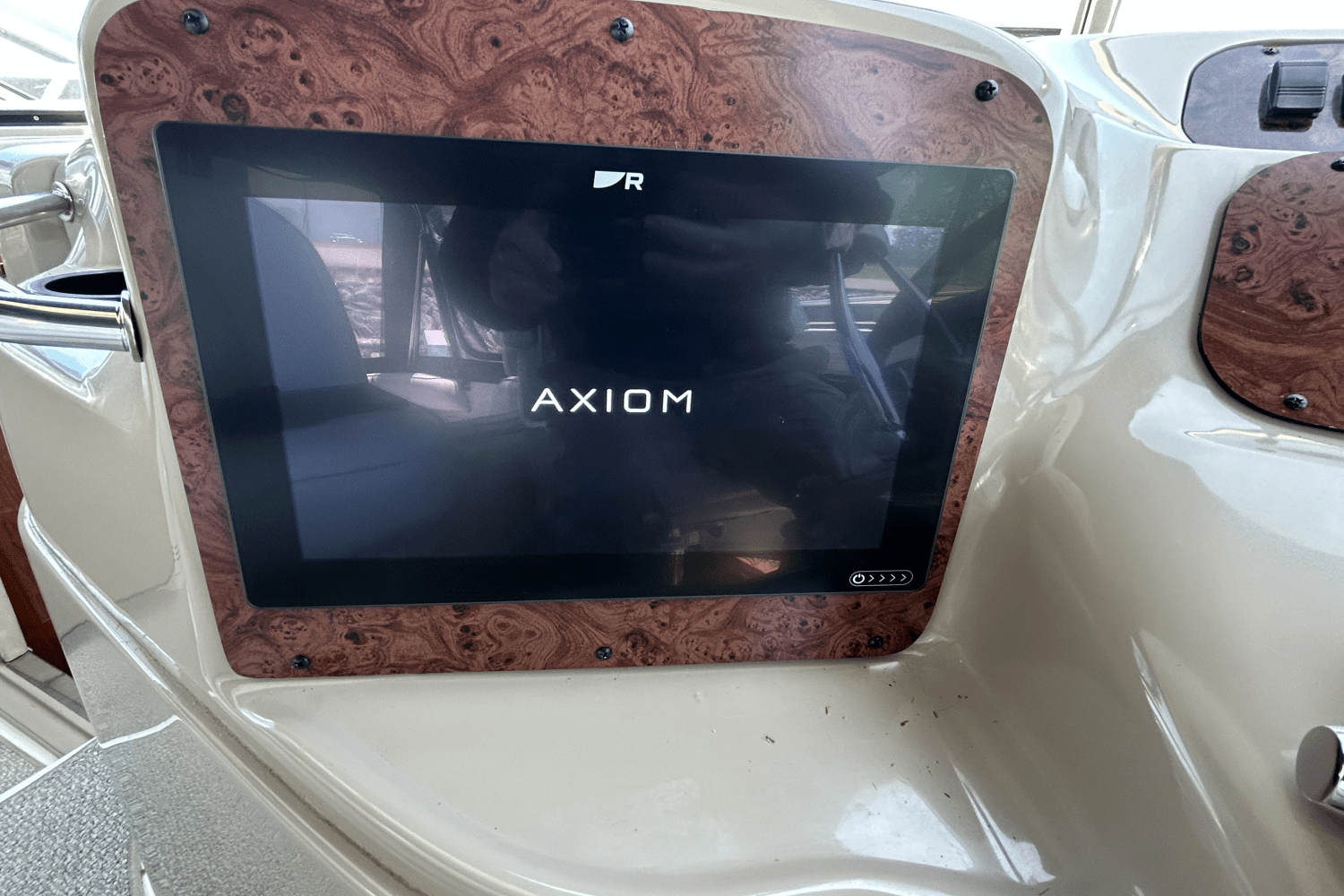 Slide: The Image of Sea Ray 400 SUNDANCER 1998 - 4