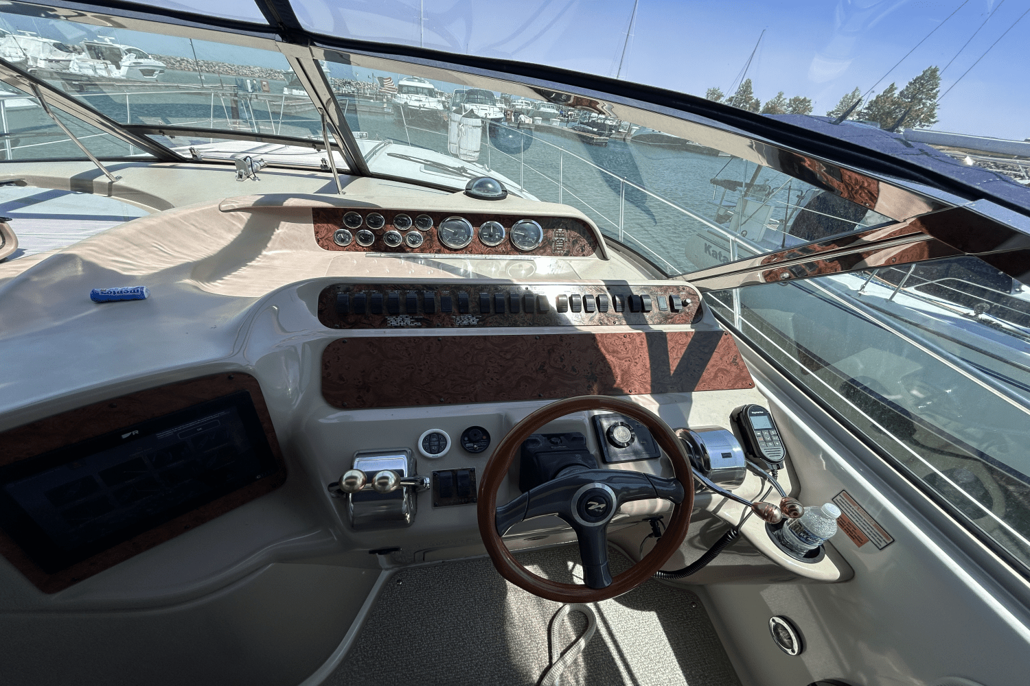 Slide: The Image of Sea Ray 400 SUNDANCER 1998 - 7