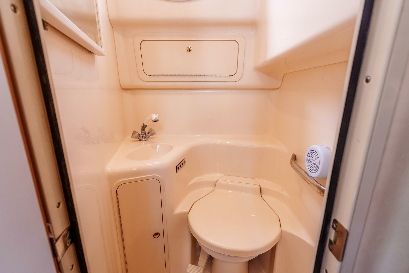 Slide: The Image of Sea Ray 400 Sundancer 1999 - 5086884