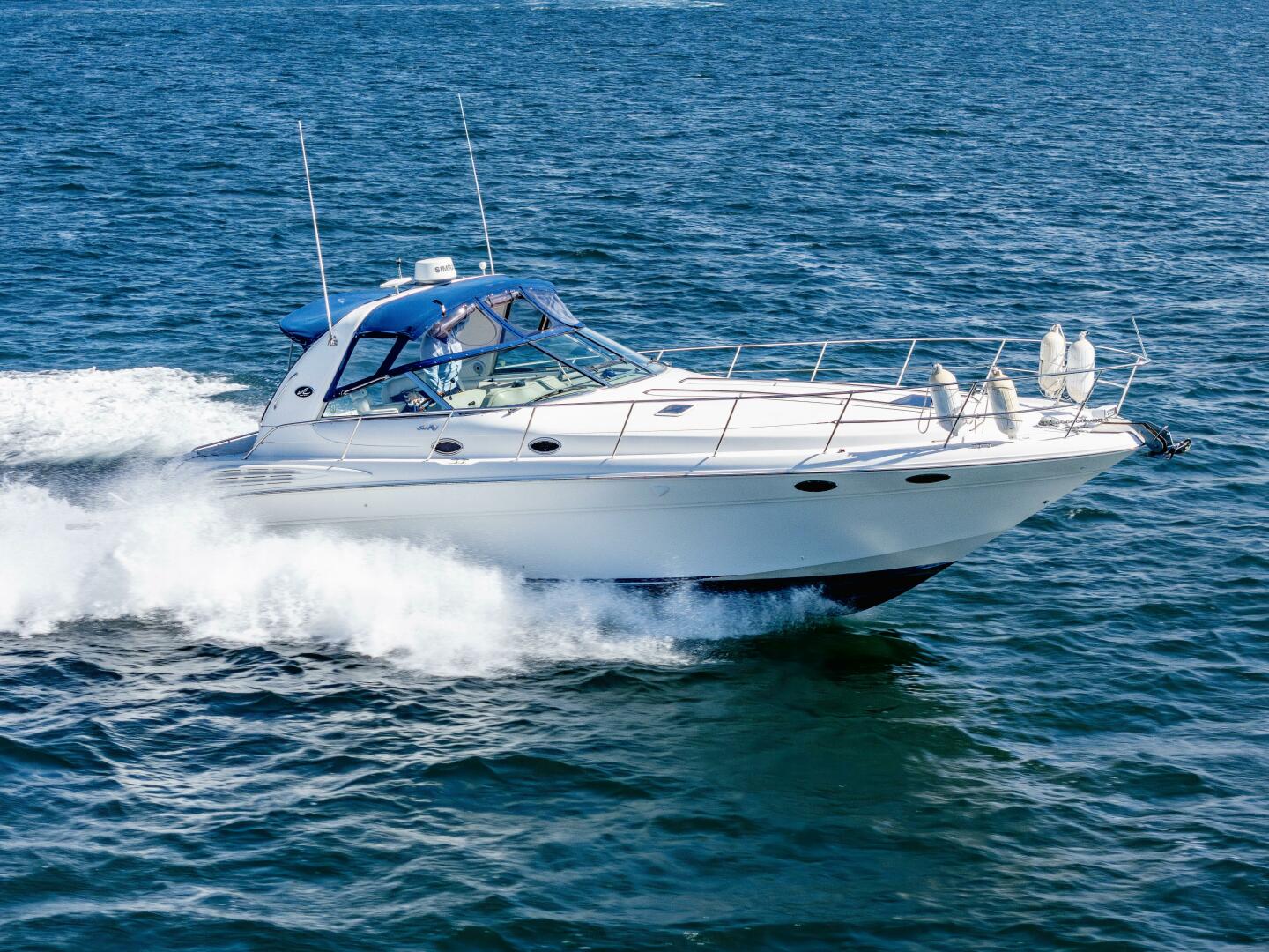 Slide: The Image of Sea Ray 400 Sundancer 1999 - 5086896