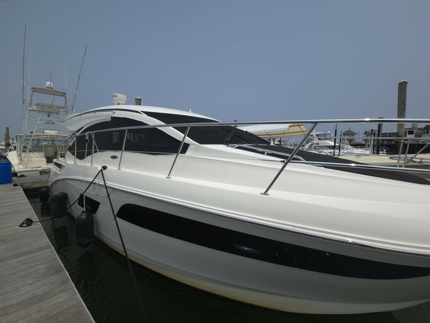 Slide: The Image of Sea Ray 400 Sundancer 2017 - 5368399