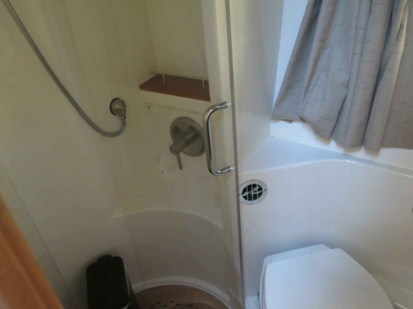 Slide: The Image of 2017 Sea Ray 400 Sundancer - DOUBLE DOWN - 17