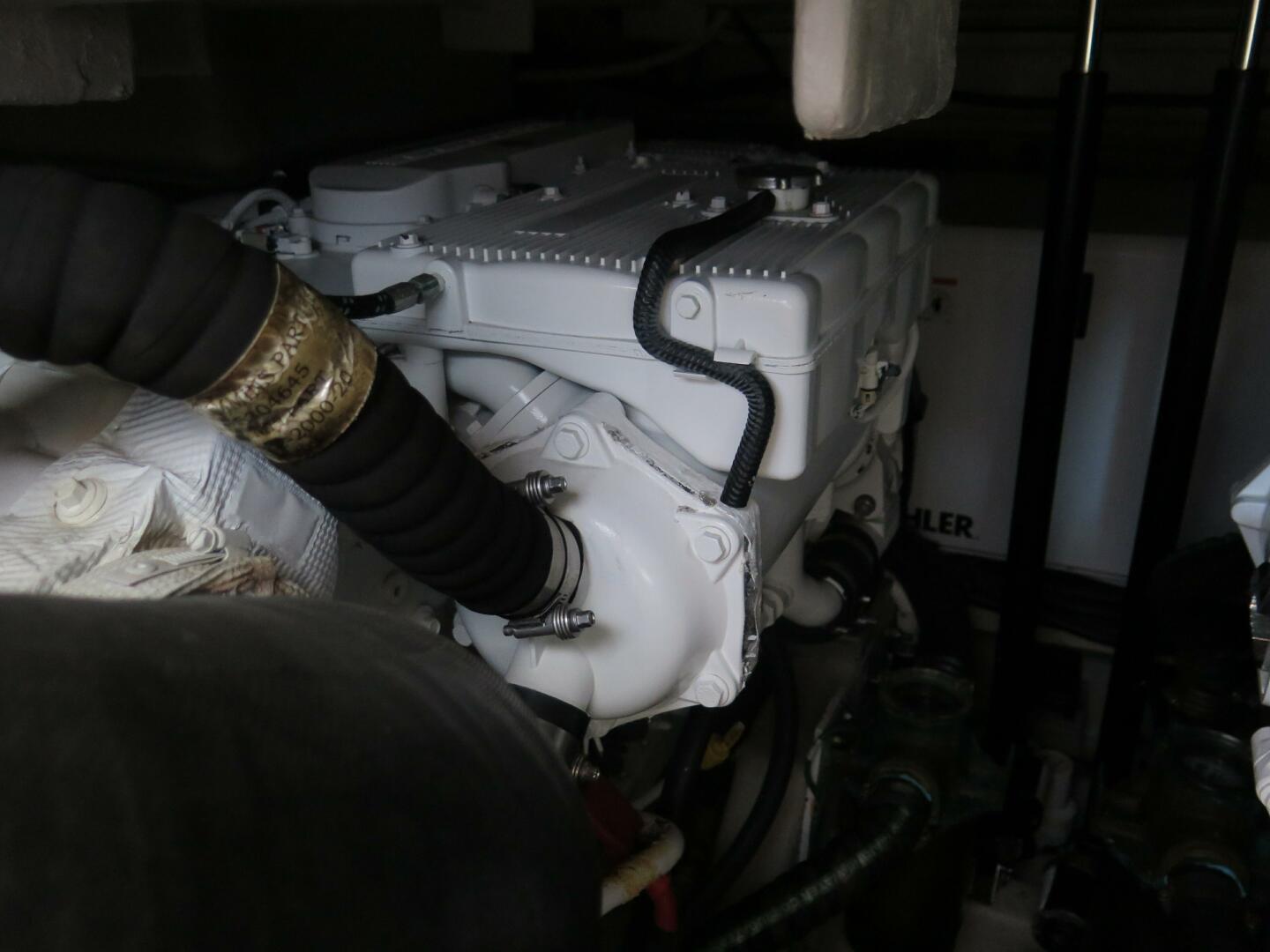 Slide: The Image of 2017 Sea Ray 400 Sundancer - DOUBLE DOWN - 23