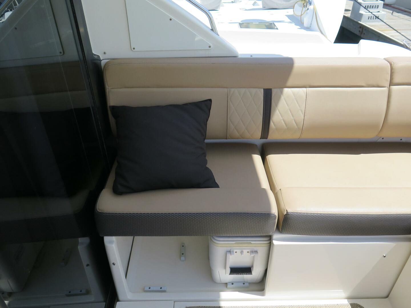 Slide: The Image of 2017 Sea Ray 400 Sundancer - DOUBLE DOWN - 27