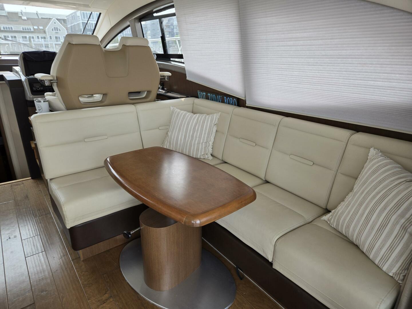 Slide: The Image of Sea Ray 400 Sundancer 2017 - 5368507