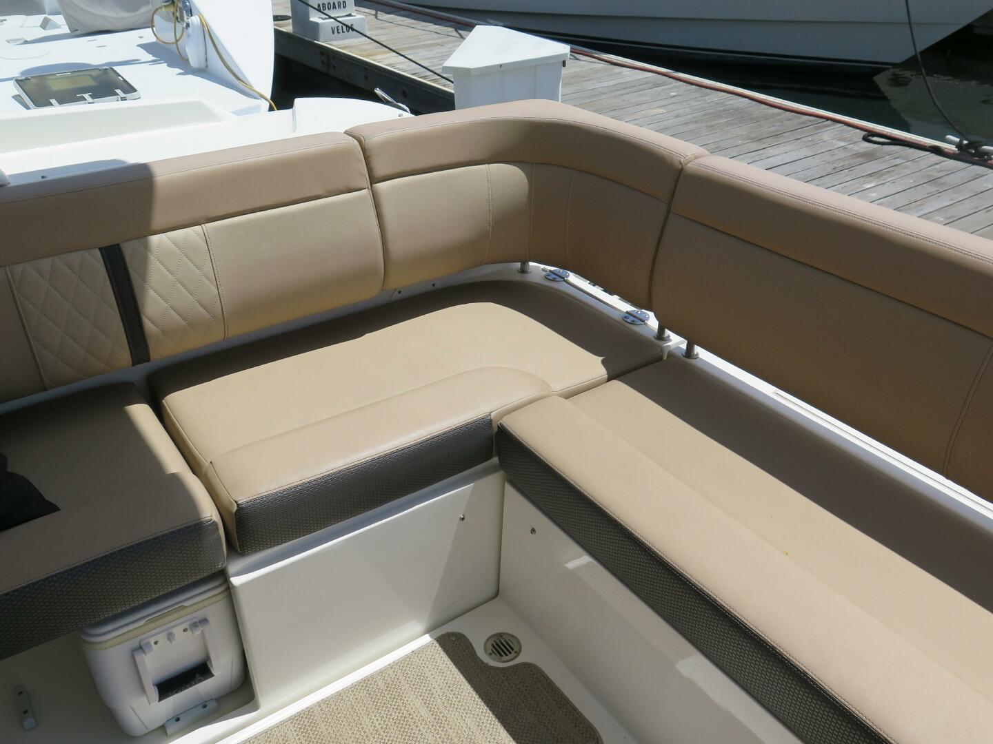 Slide: The Image of 2017 Sea Ray 400 Sundancer - DOUBLE DOWN - 4