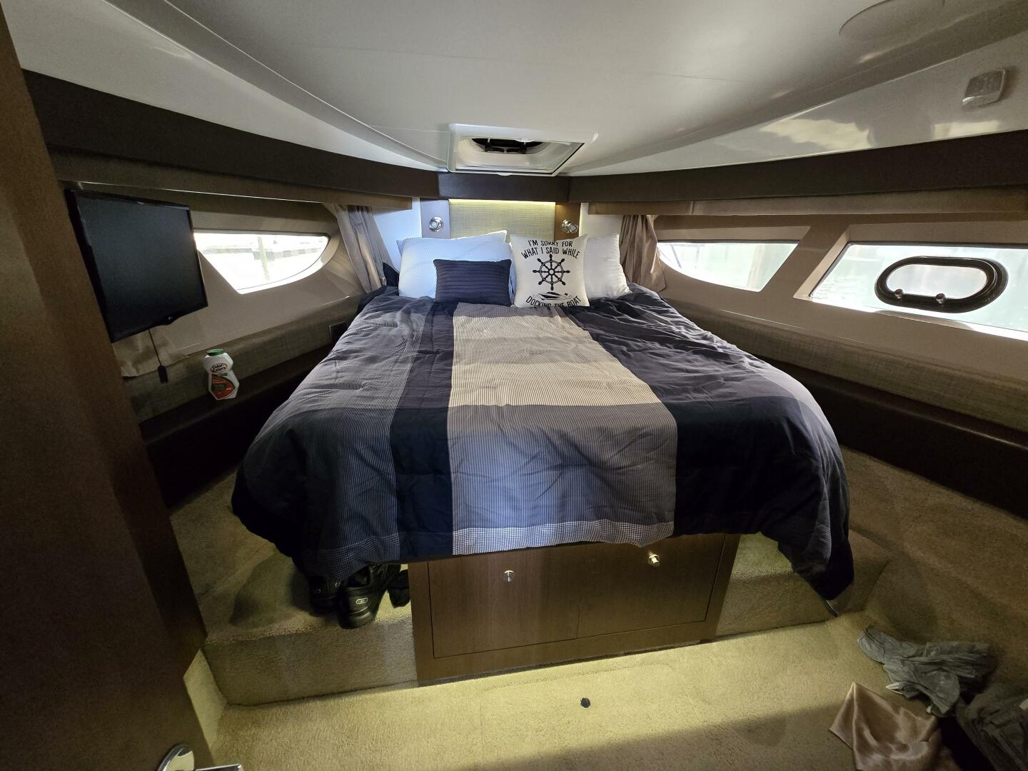 Slide: The Image of Sea Ray 400 Sundancer 2017 - 5368556
