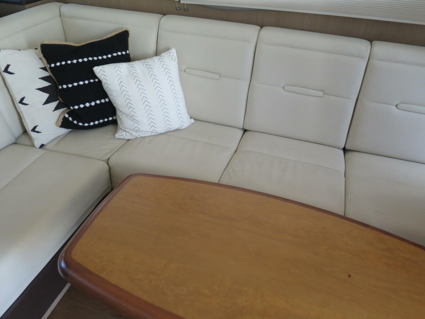 Slide: The Image of 2017 Sea Ray 400 Sundancer - DOUBLE DOWN - 9