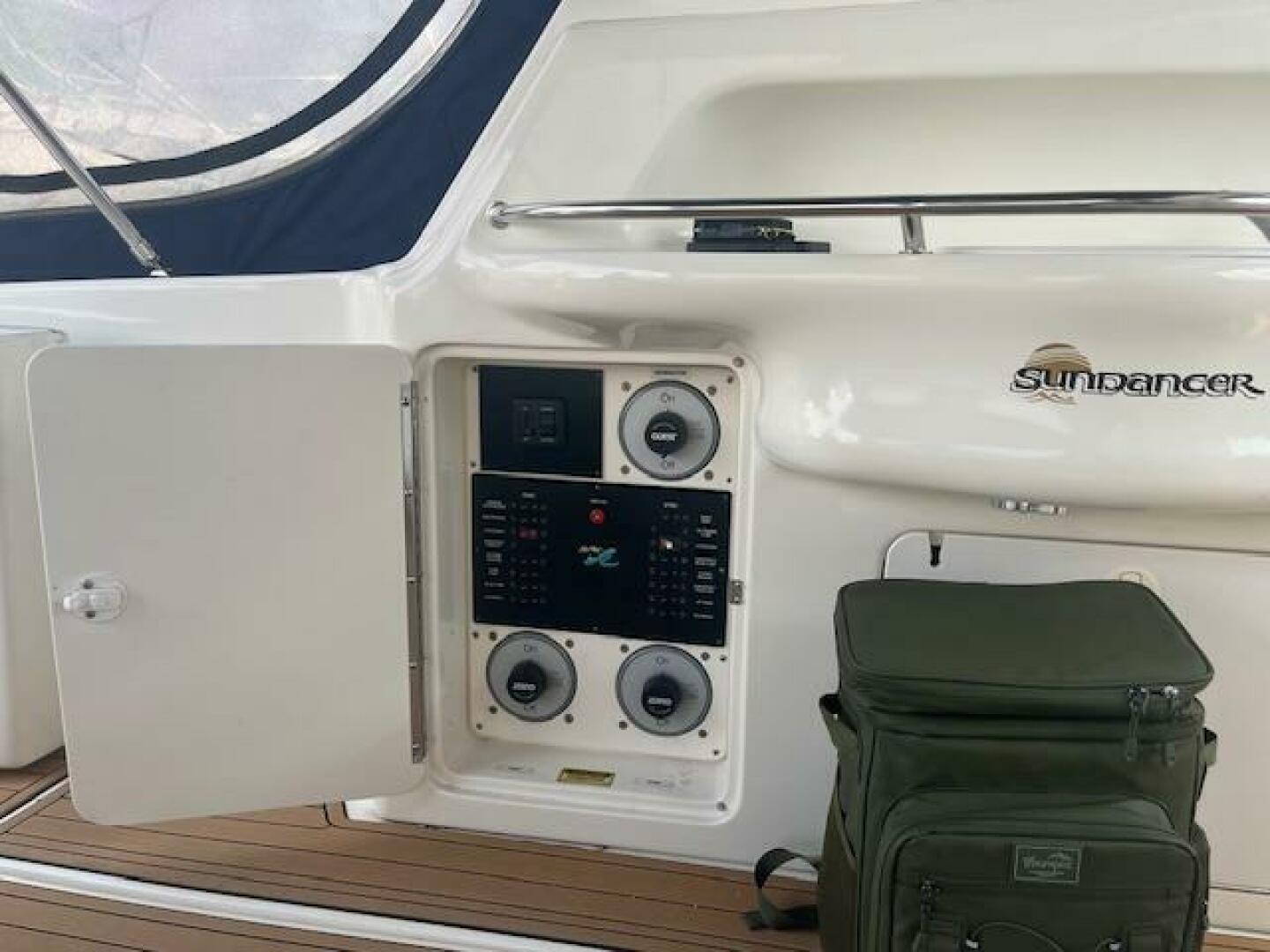 Slide: The Image of Sea Ray 40 Sundancer 1999 - 5263239