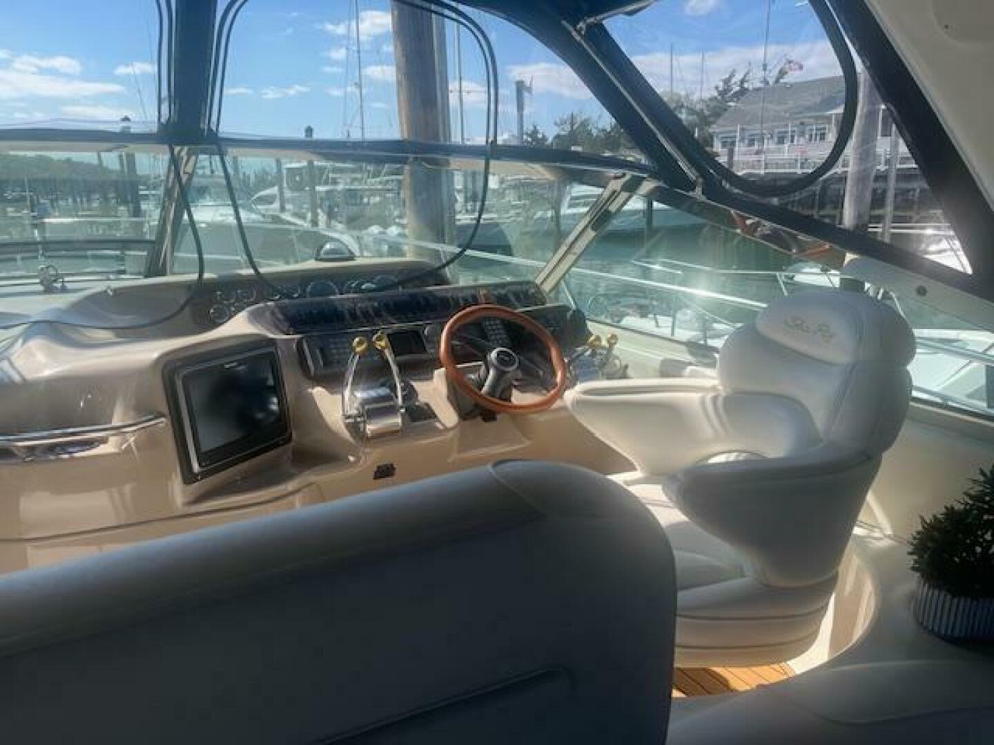 Slide: The Image of Sea Ray 40 Sundancer 1999 - 5290966