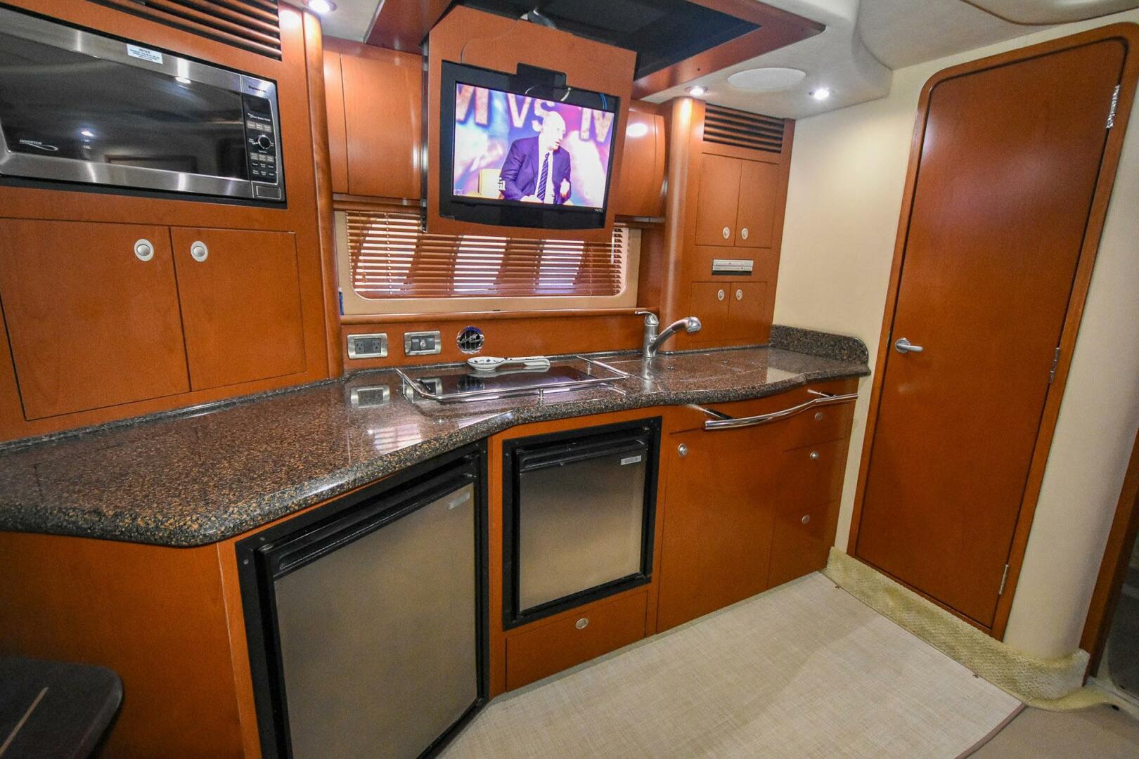 Slide: The Image of Sea Ray 40 Sundancer 2007 - 5133804