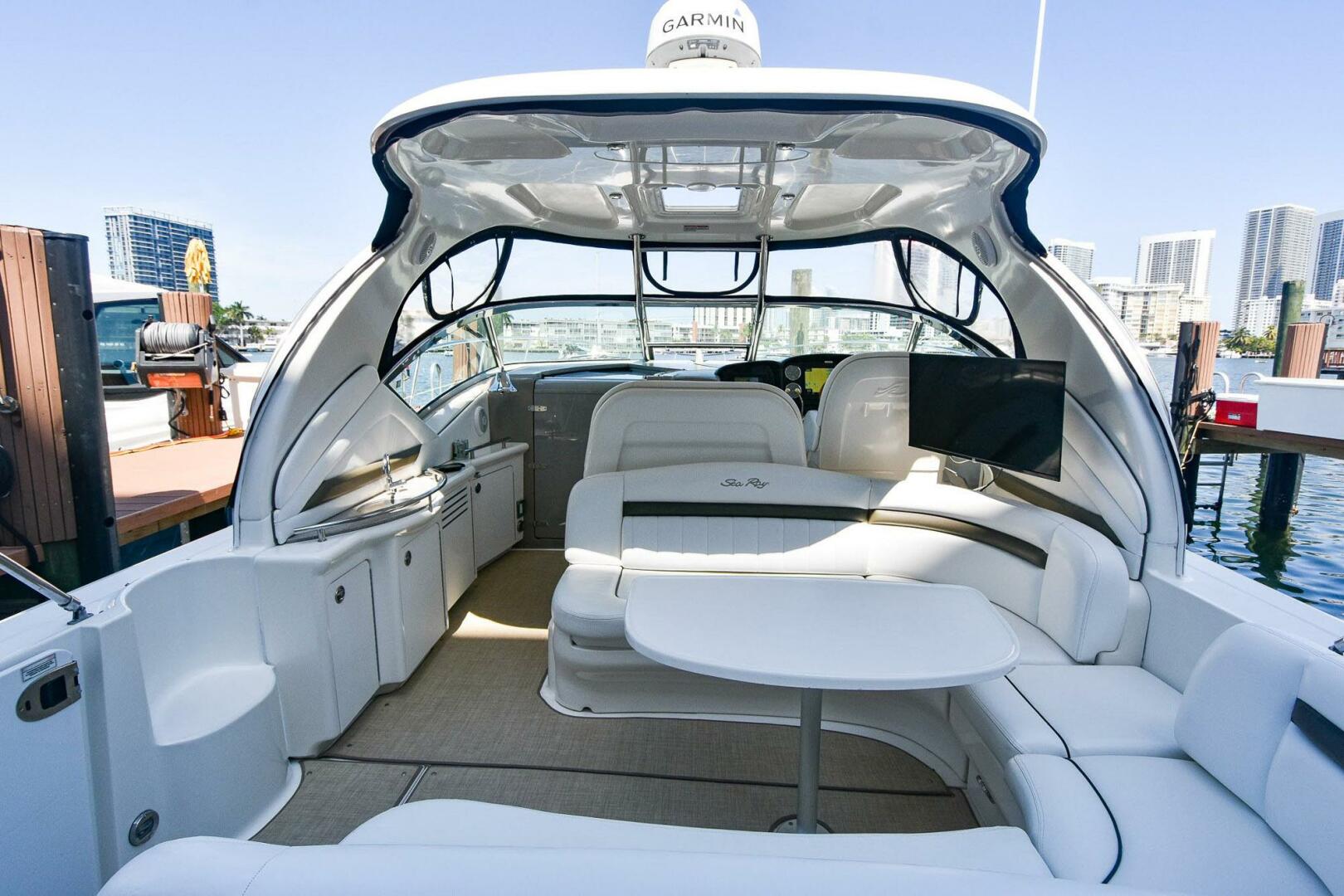 Slide: The Image of Sea Ray 40 Sundancer 2007 - 5133806