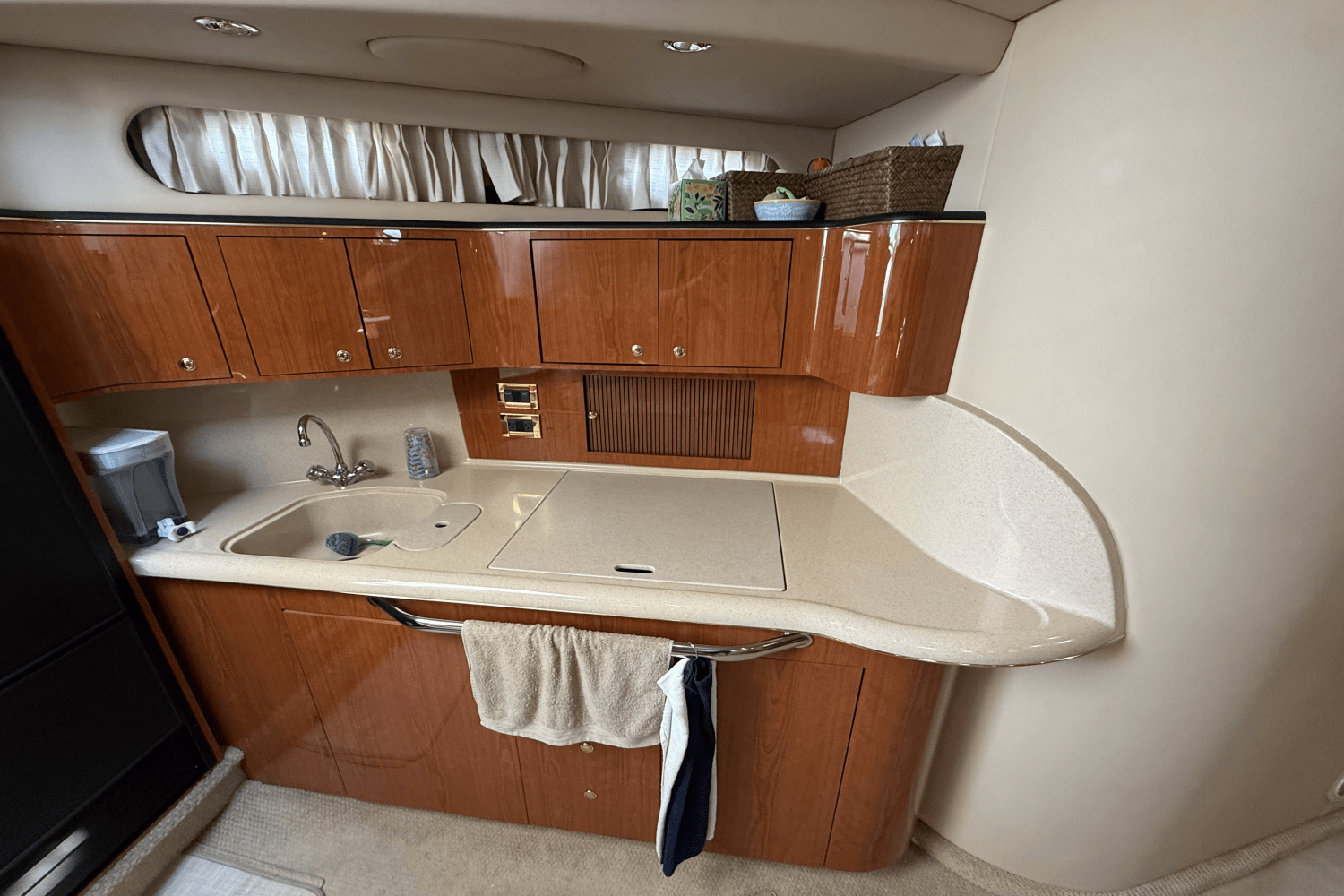 Slide: The Image of Sea Ray 410 EXPRESS 2000 - 15