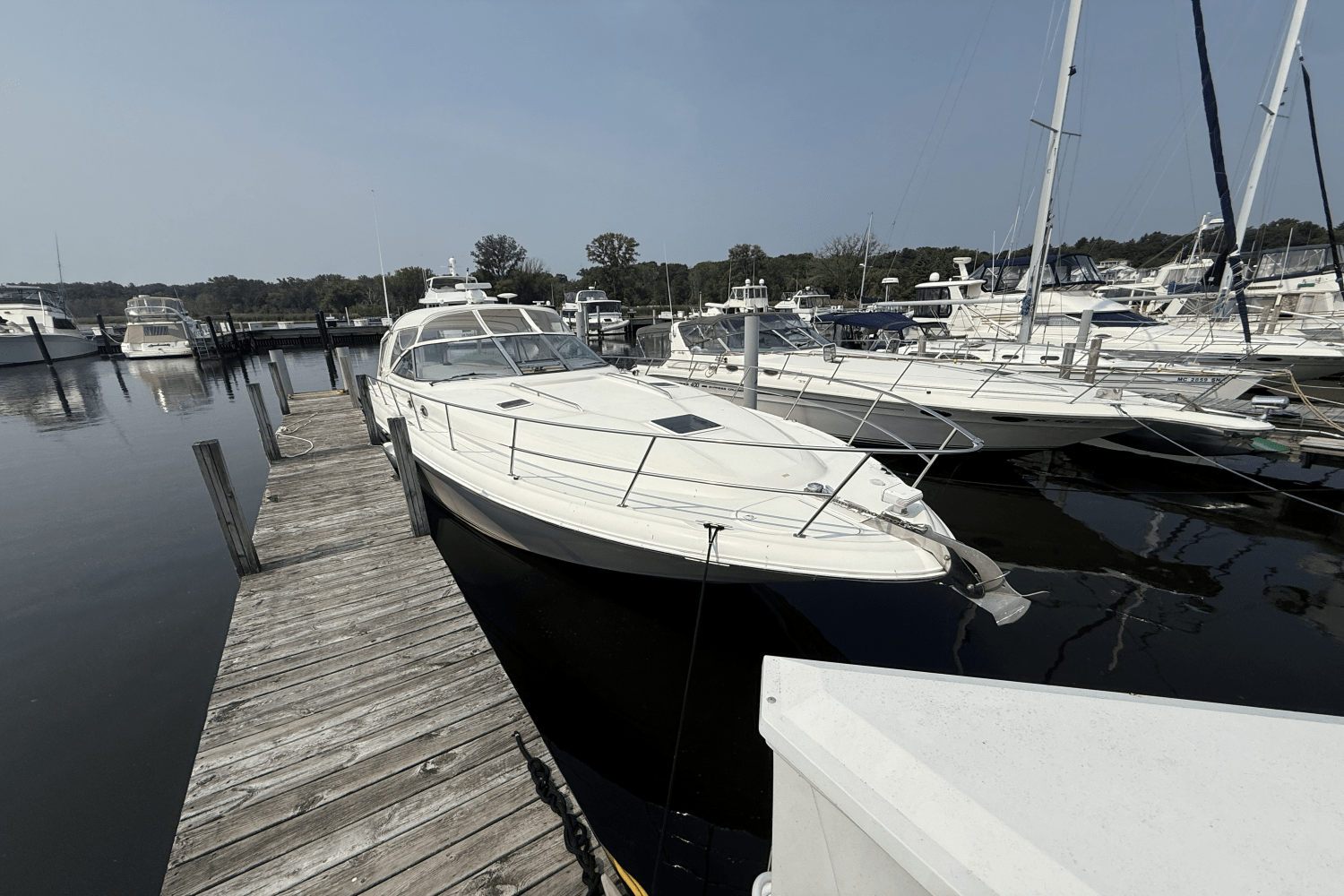 Slide: The Image of Sea Ray 410 EXPRESS 2000 - 2