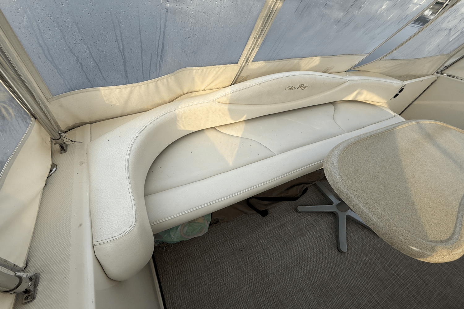 Slide: The Image of Sea Ray 410 EXPRESS 2000 - 5