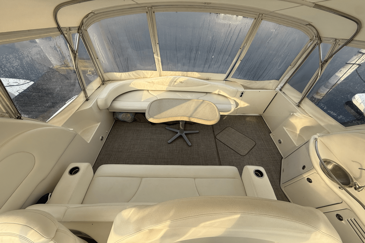 Slide: The Image of Sea Ray 410 EXPRESS 2000 - 6