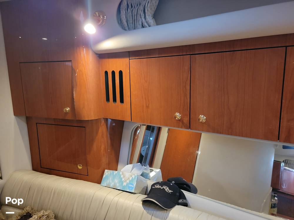 Slide: The Image of Sea Ray 410 Sundancer 2001 - 106