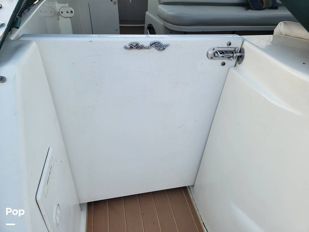 Slide: The Image of Sea Ray 410 Sundancer 2001 - 16
