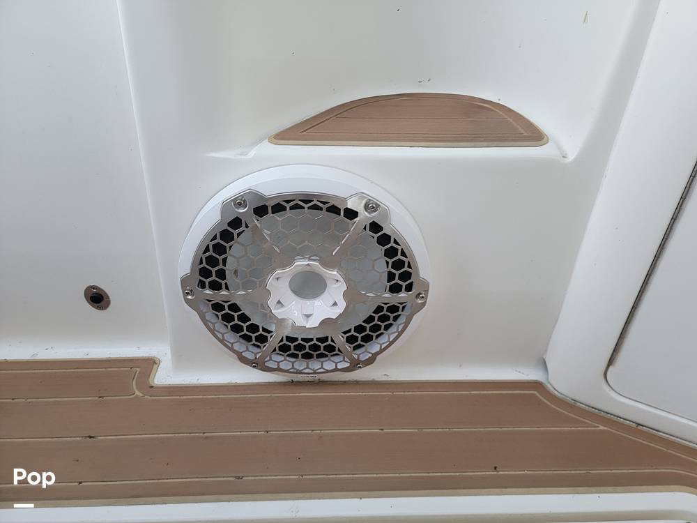 Slide: The Image of Sea Ray 410 Sundancer 2001 - 24