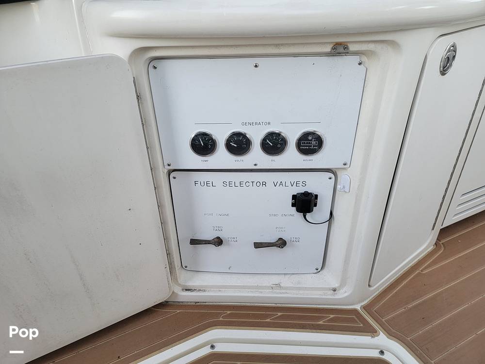 Slide: The Image of Sea Ray 410 Sundancer 2001 - 26