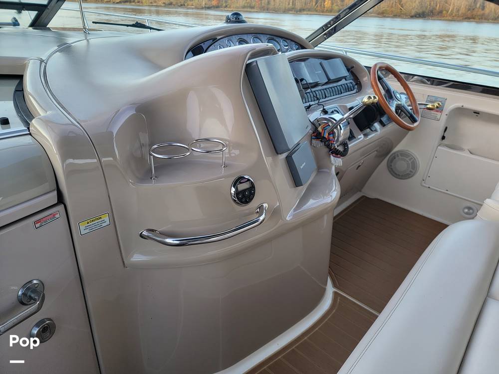 Slide: The Image of Sea Ray 410 Sundancer 2001 - 44