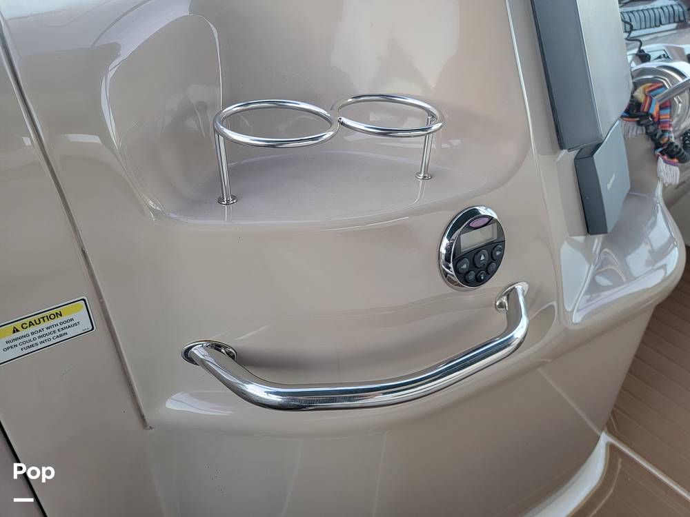 Slide: The Image of Sea Ray 410 Sundancer 2001 - 45