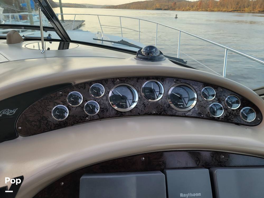 Slide: The Image of Sea Ray 410 Sundancer 2001 - 49