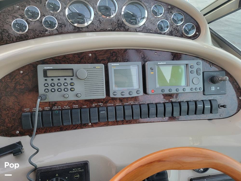 Slide: The Image of Sea Ray 410 Sundancer 2001 - 51
