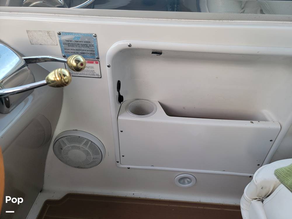 Slide: The Image of Sea Ray 410 Sundancer 2001 - 52