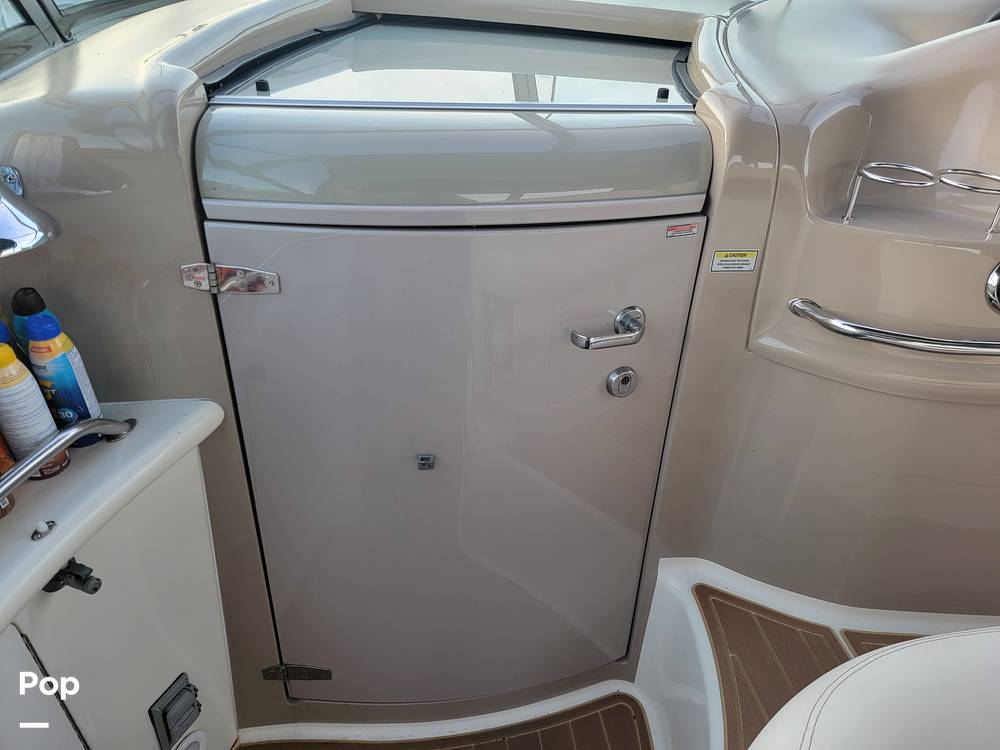 Slide: The Image of Sea Ray 410 Sundancer 2001 - 57