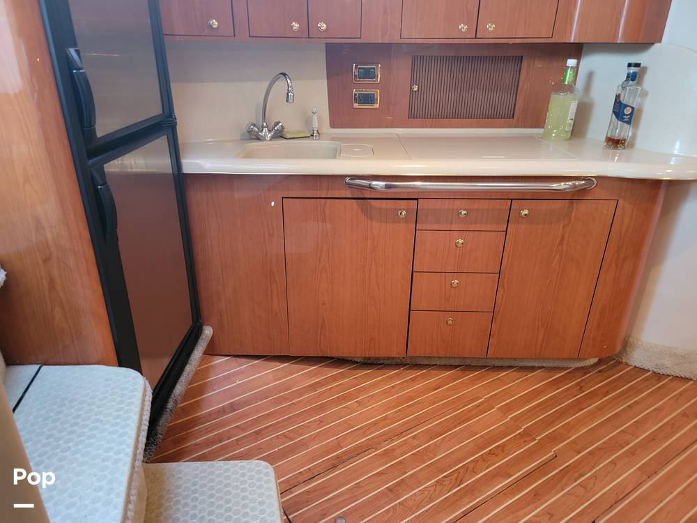 Slide: The Image of Sea Ray 410 Sundancer 2001 - 61