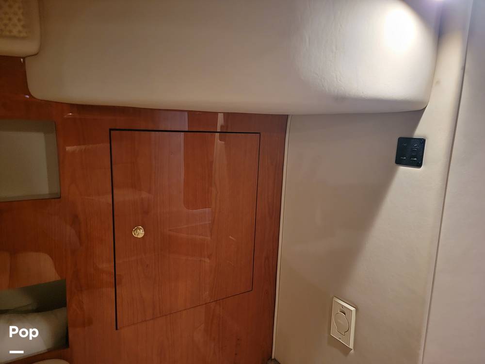 Slide: The Image of Sea Ray 410 Sundancer 2001 - 87