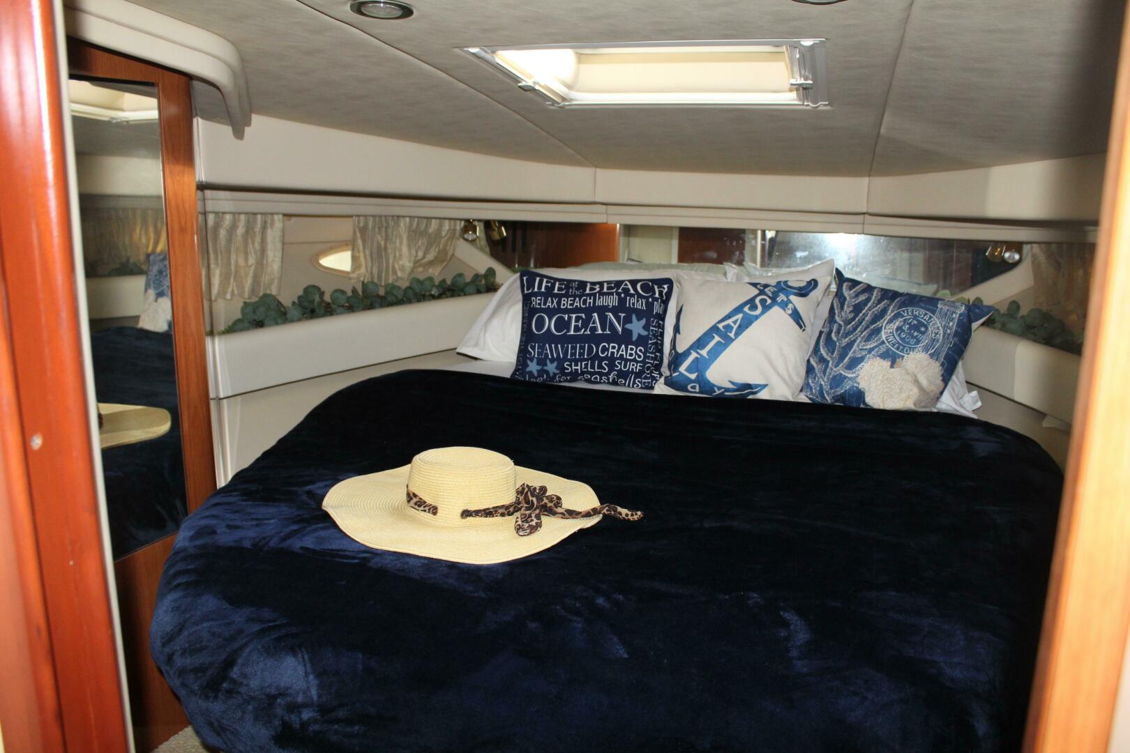 Slide: The Image of Sea Ray 410 Sundancer 2003 - 4247558