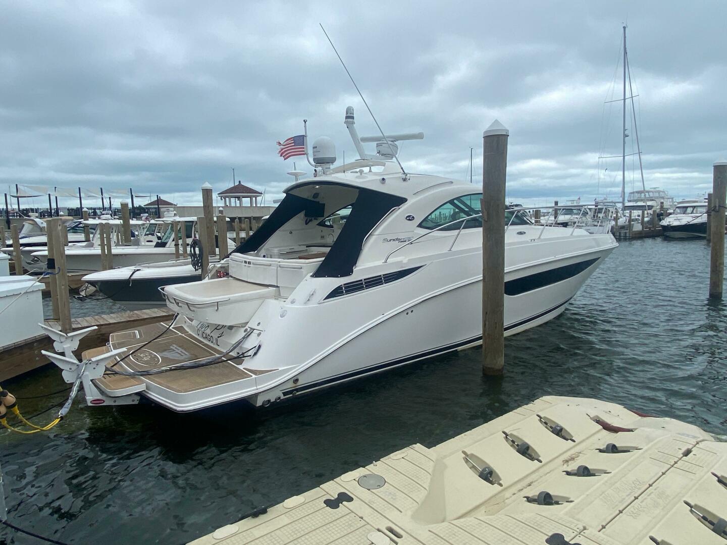 Slide: The Image of Sea Ray 410 Sundancer 2012 - 4434428