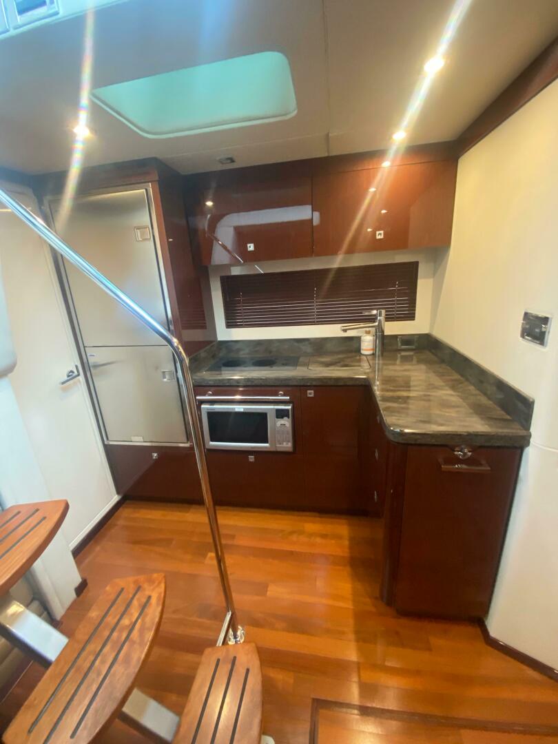 Slide: The Image of Sea Ray 410 Sundancer 2012 - 4434484