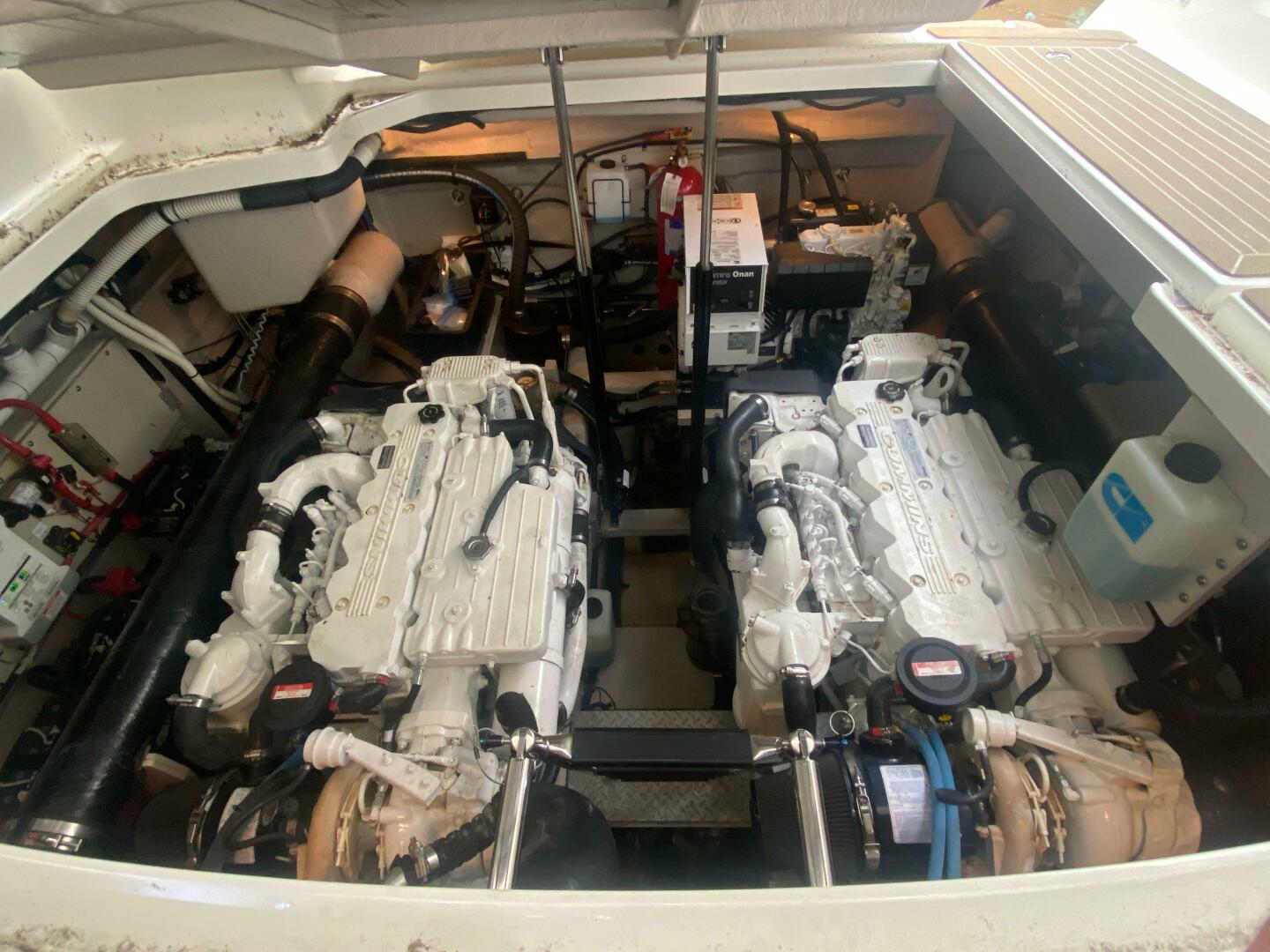 Slide: The Image of Sea Ray 410 Sundancer 2012 - 4434492