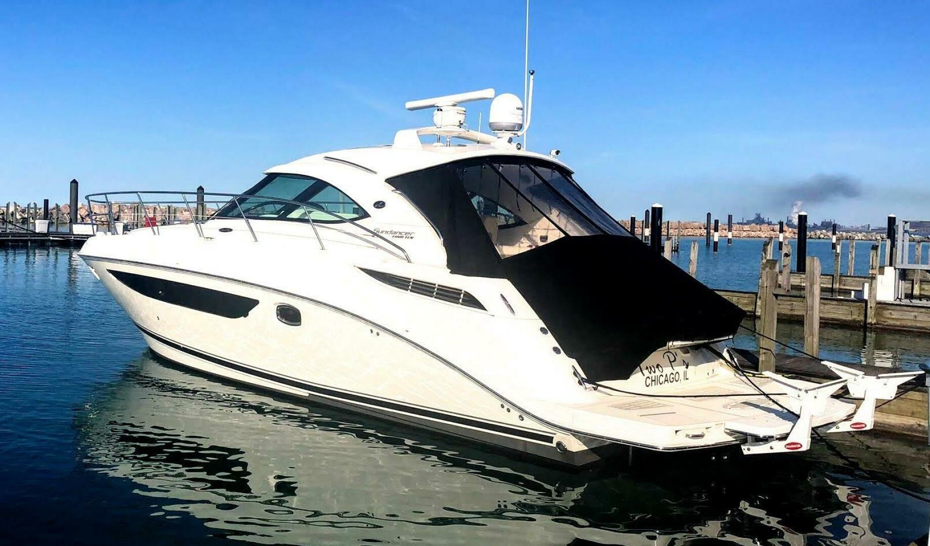 Slide: The Image of Sea Ray 410 Sundancer 2012 - 4434532