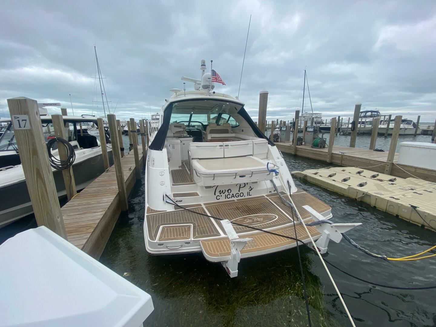 Slide: The Image of Sea Ray 410 Sundancer 2012 - 4434574