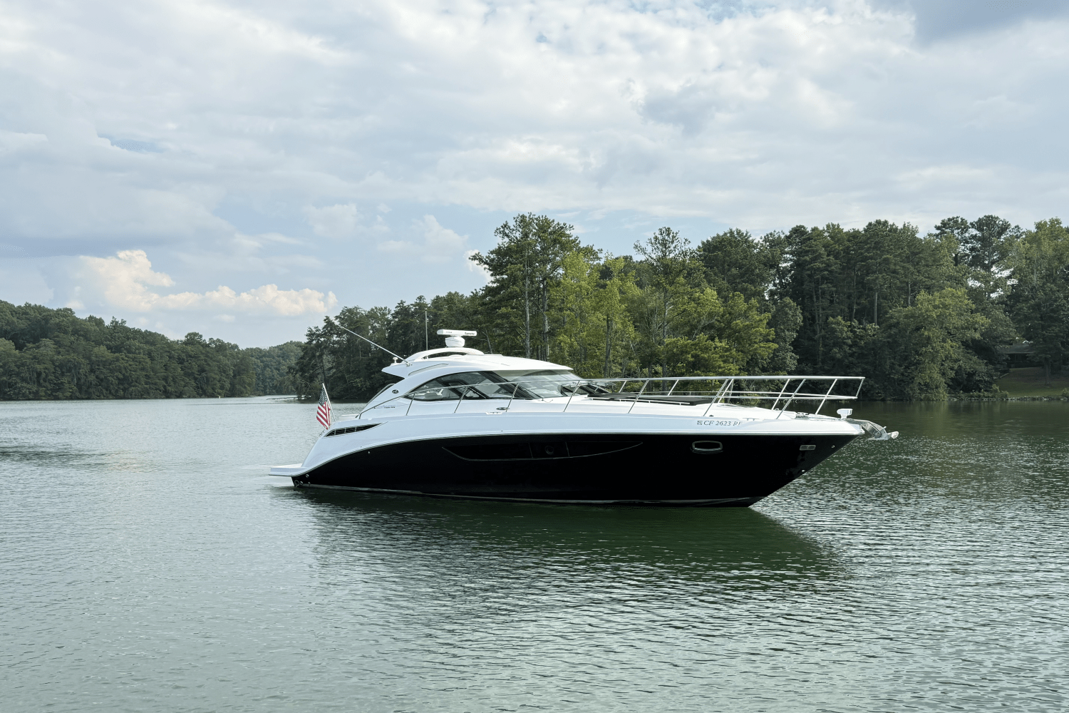 Slide: The Image of Sea Ray 410 SUNDANCER 2013 - 1