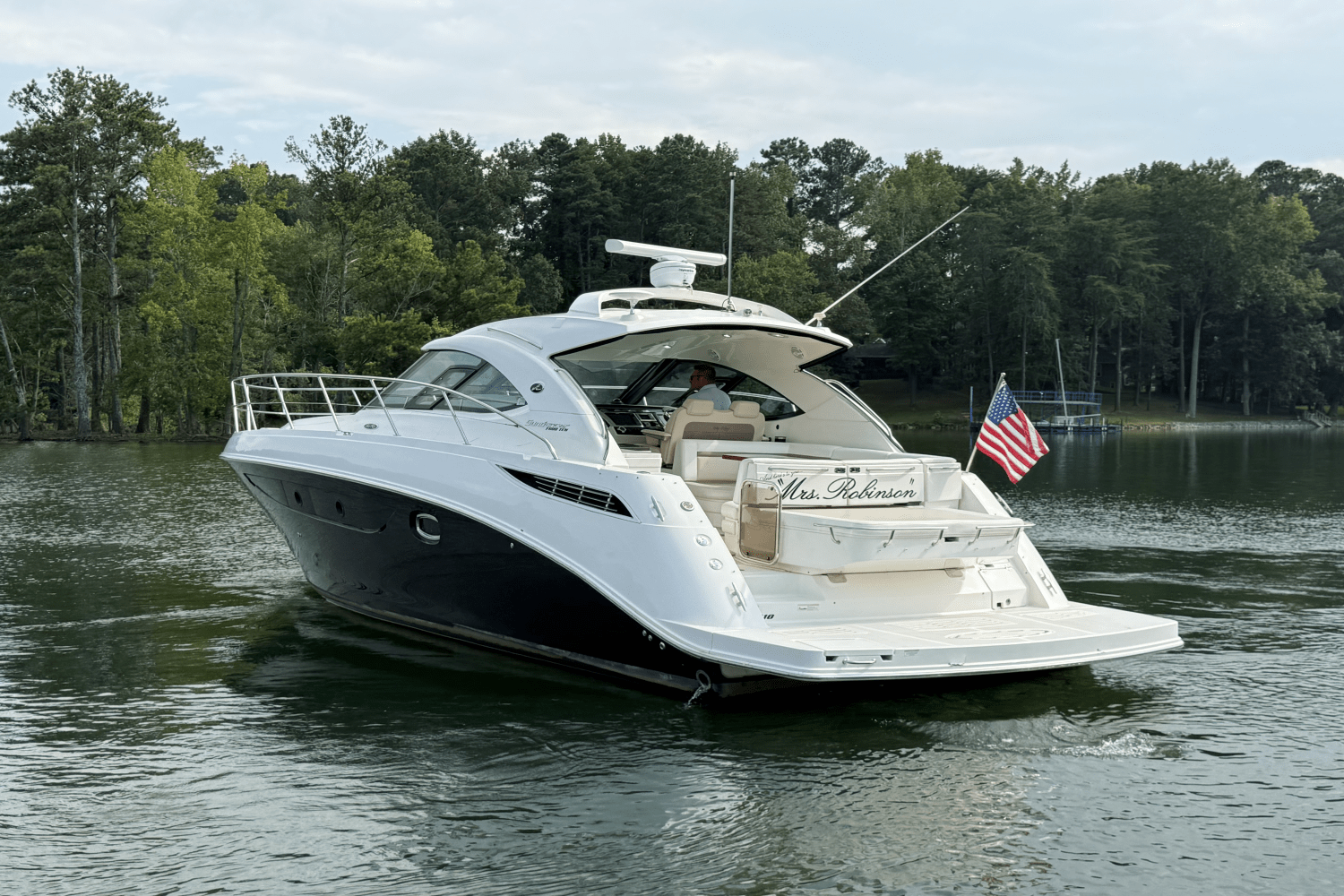 Slide: The Image of Sea Ray 410 SUNDANCER 2013 - 11