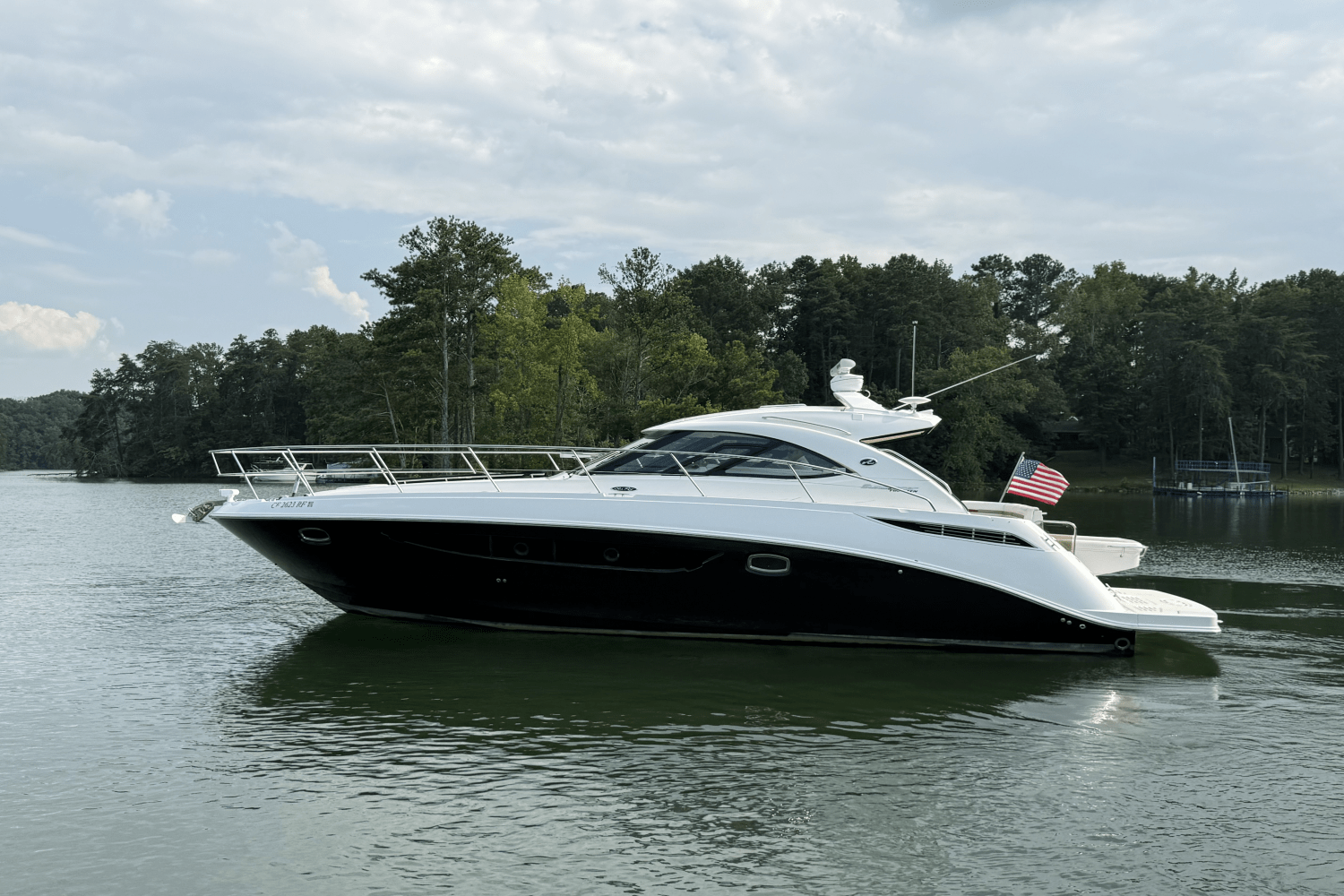 Slide: The Image of Sea Ray 410 SUNDANCER 2013 - 14